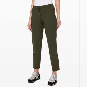Lululemon On The Move Pant 28" Size 12
